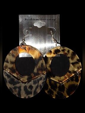 Leopard Print Oval Drop Earrings